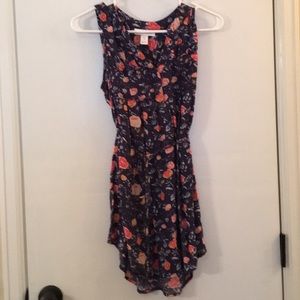 Motherhood Maternity tank top blouse